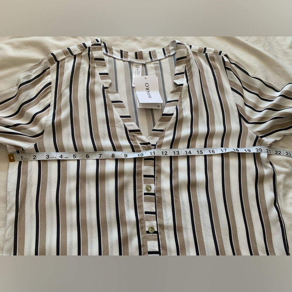 NWT Hanro Sleep & Lounge Stripe Woven V-Neck Button-Down Shirt Size Small - Picture 10 of 16